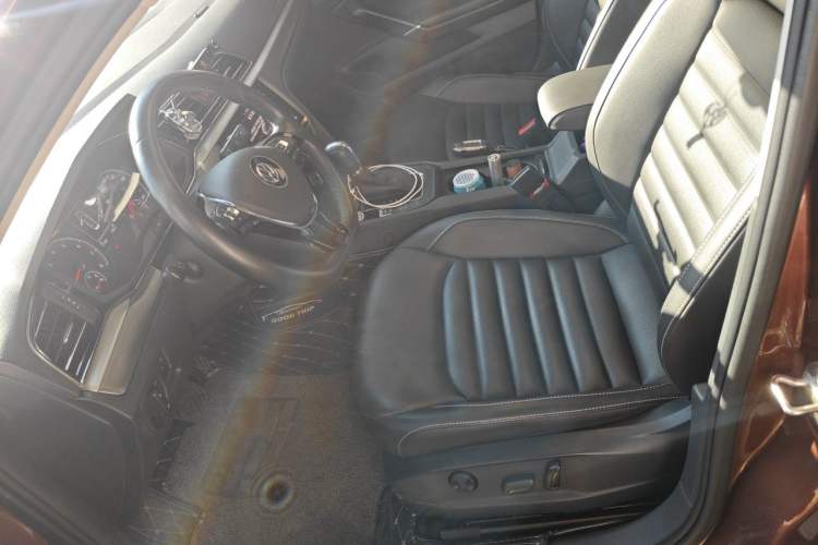 Used Volkswagen Lamando 2019 280TSI DSG Comfort Edition China V Standard Left Front Seat