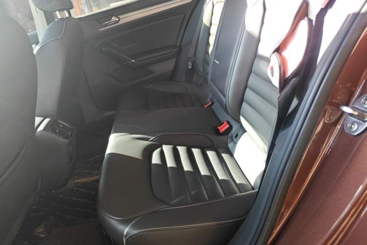 Used Volkswagen Lamando 2019 280TSI DSG Comfort Edition China V Standard Left Rear Seat
