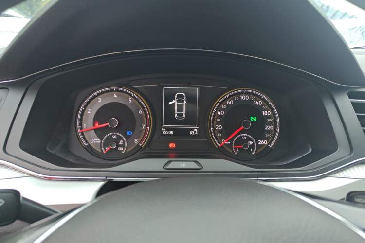 Used Volkswagen Lamando 2019 230TSI DSG Fashion Edition China V Standard Instrument Cluster