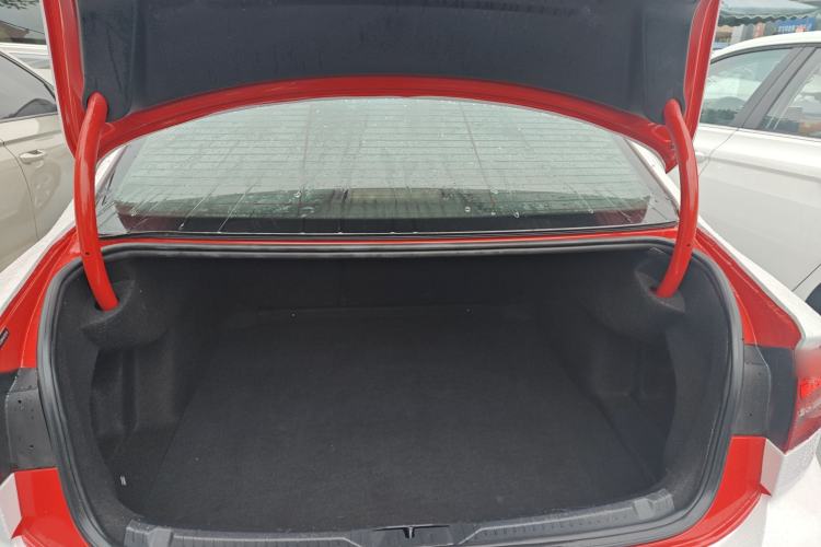 Used Volkswagen Lamando 2019 230TSI DSG Fashion Edition China V Standard Trunk