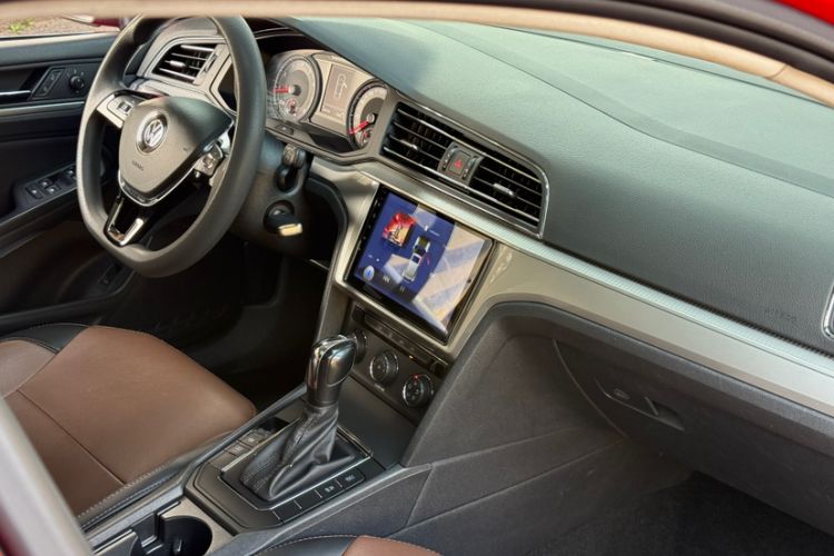 Used Volkswagen Lamando 2019 230TSI DSG Fashion Edition China V Standard Audio And AC Panel