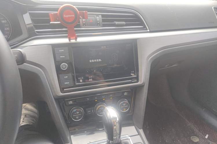 Used Volkswagen Lamando 2019 280TSI DSG Comfort Edition China V Standard Audio And AC Panel