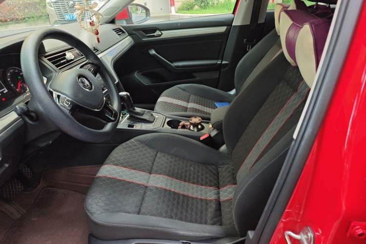 Used Volkswagen Lamando 2019 230TSI DSG Fashion Edition China V Standard Driver Seat