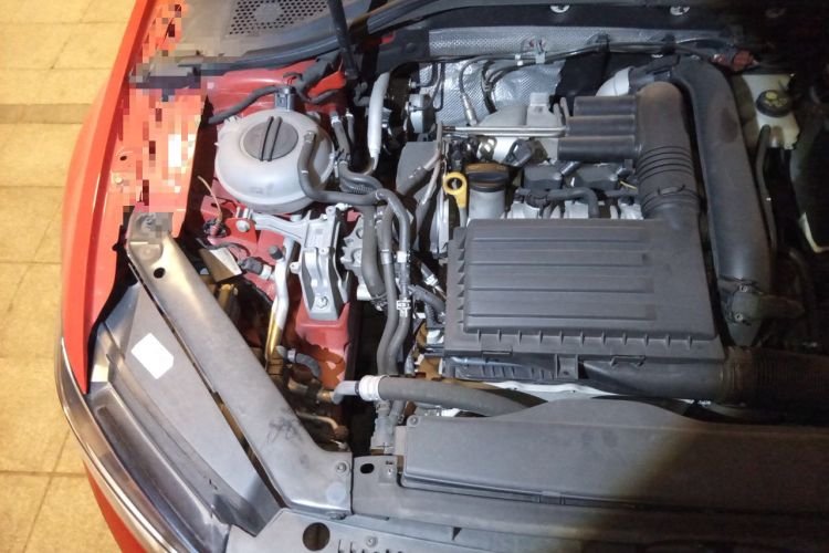 Used Volkswagen Lamando 2019 230TSI DSG Fashion Edition China V Standard Engine Bay Right