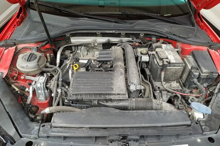 Used Volkswagen Lamando 2019 230TSI DSG Fashion Edition China V Standard Engine Bay