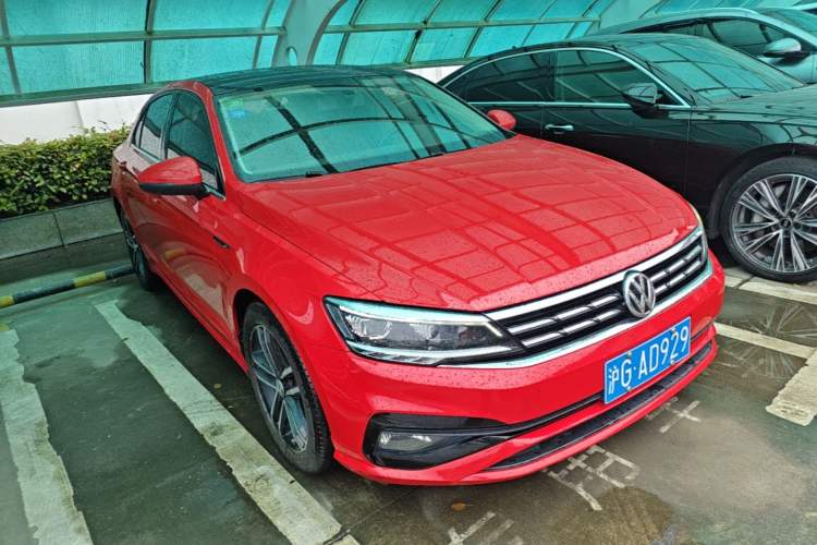 Used Volkswagen Lamando 2019 280TSI DSG Comfort Edition China V Standard Front Right 45 Deg