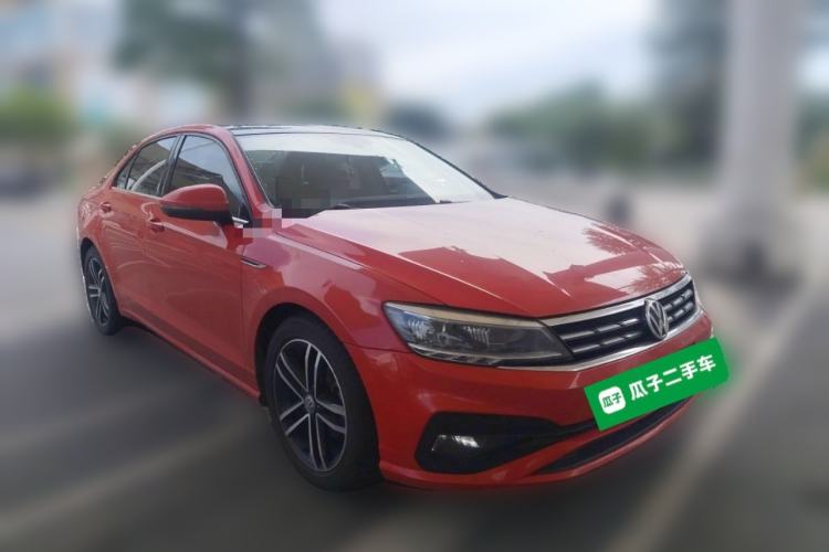 Used Volkswagen Lamando 2019 280TSI DSG Comfort Edition China V Standard Front Right 45 Deg