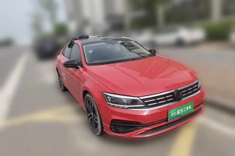 Used Volkswagen Lamando 2019 280TSI DSG Comfort Edition China V Standard Front Right 45 Deg