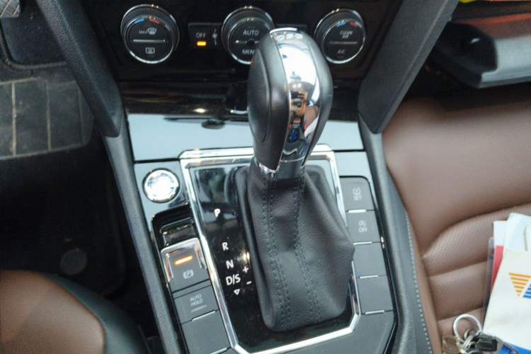 Used Volkswagen Lamando 2019 280TSI DSG Comfort Edition China V Standard Gear Lever