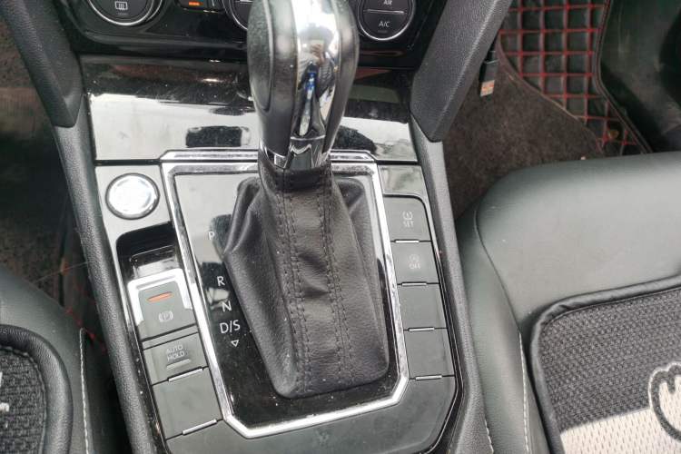 Used Volkswagen Lamando 2019 280TSI DSG Comfort Edition China V Standard Gear Lever