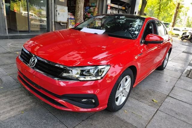 Ojetý Volkswagen Lamando 2019 230TSI DSG Fashion Edition China V Standard