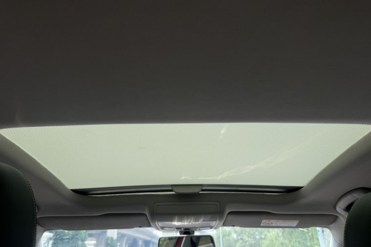 Used Volkswagen Lamando 2019 280TSI DSG Comfort Edition China VI standard Headliner
