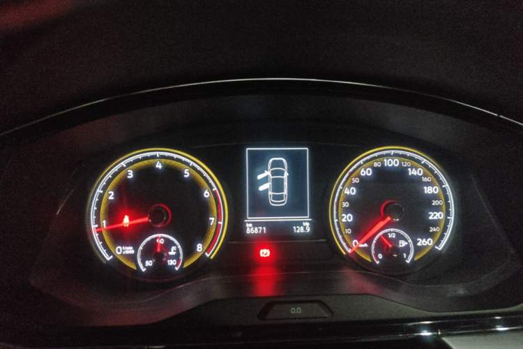 Used Volkswagen Lamando 2019 280TSI DSG Comfort Edition China V Standard Instrument Cluster