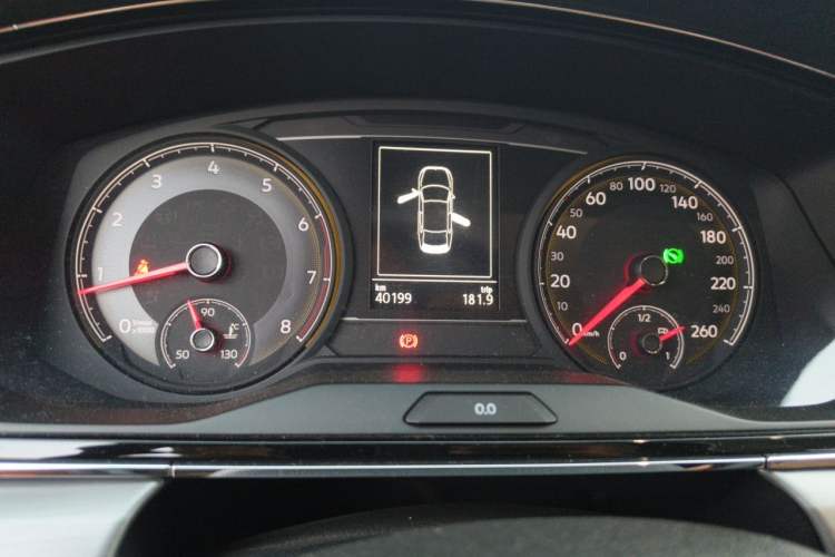 Used Volkswagen Lamando 2019 280TSI DSG Comfort Edition China V Standard Instrument Cluster