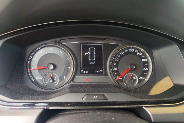 Used Volkswagen Lamando 2019 280TSI DSG Comfort Edition China V Standard Instrument Cluster