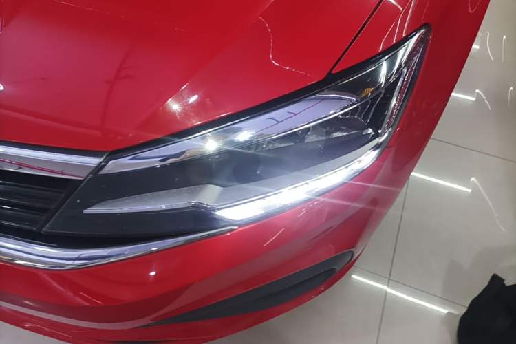 Used Volkswagen Lamando 2019 230TSI DSG Fashion Edition China V Standard Left Front Headlight