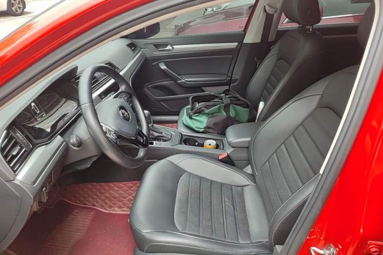 Used Volkswagen Lamando 2019 280TSI DSG Comfort Edition China V Standard Left Front Seat