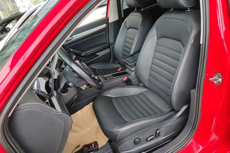 Used Volkswagen Lamando 2019 280TSI DSG Comfort Edition China VI standard Left Front Seat