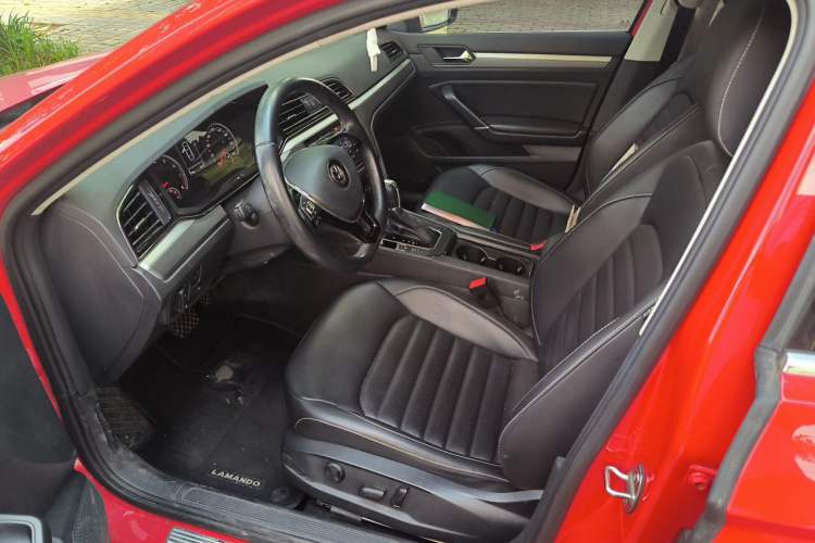 Used Volkswagen Lamando 2019 280TSI DSG Comfort Edition China VI standard Left Front Seat