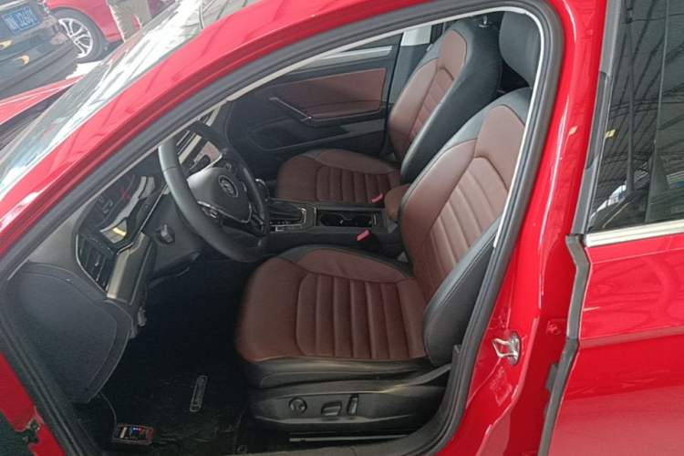 Used Volkswagen Lamando 2019 280TSI DSG Comfort Edition China V Standard Left Front Seat