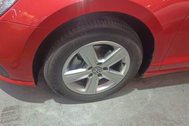 Used Volkswagen Lamando 2019 230TSI DSG Fashion Edition China VI Left Front Wheel Hub