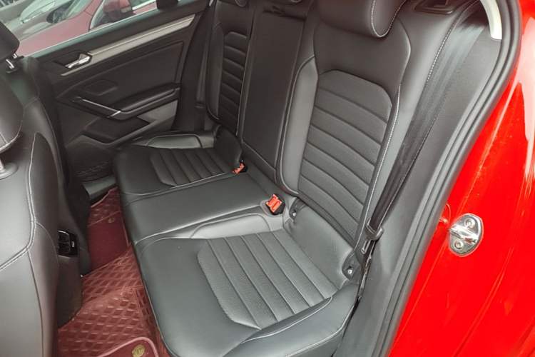 Used Volkswagen Lamando 2019 280TSI DSG Comfort Edition China V Standard Left Rear Seat