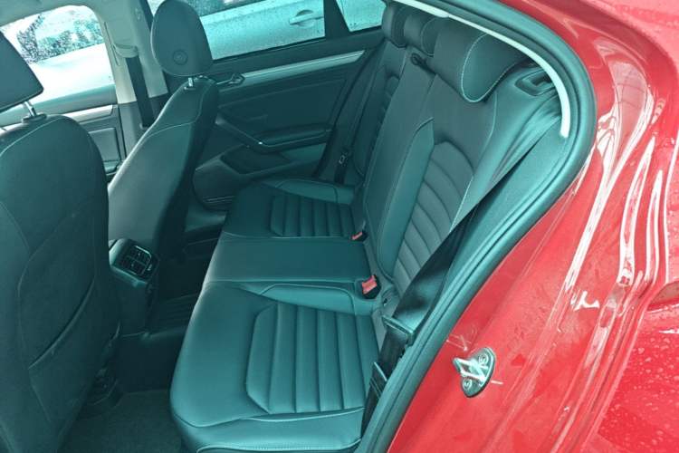 Used Volkswagen Lamando 2019 280TSI DSG Comfort Edition China V Standard Left Rear Seat