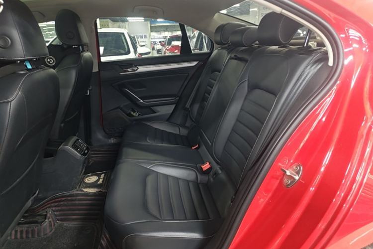 Used Volkswagen Lamando 2019 280TSI DSG Comfort Edition China VI standard Left Rear Seat