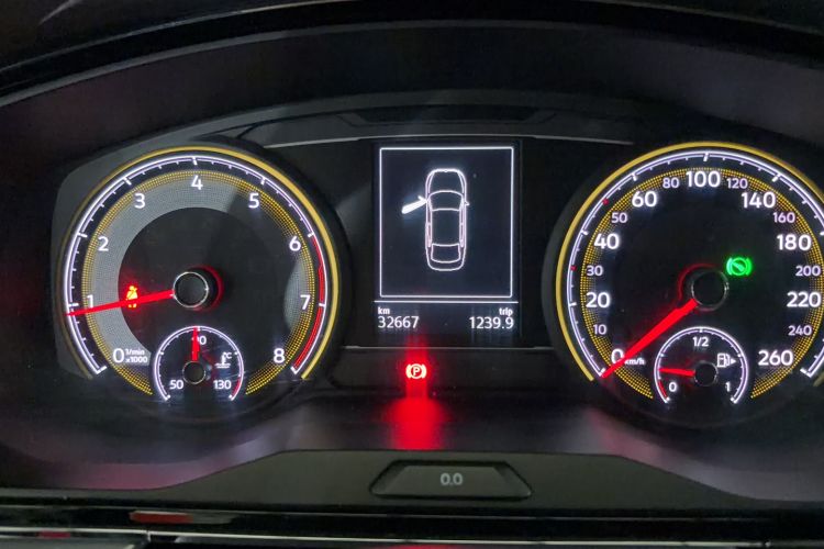 Used Volkswagen Lamando 2019 280TSI DSG Comfort Edition China V Standard Odometer Close Up