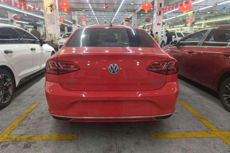 Used Volkswagen Lamando 2019 230TSI DSG Fashion Edition China VI Rear