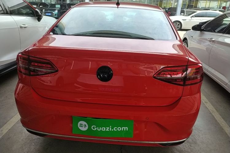 Used Volkswagen Lamando 2019 230TSI DSG Fashion Edition China V Standard Rear