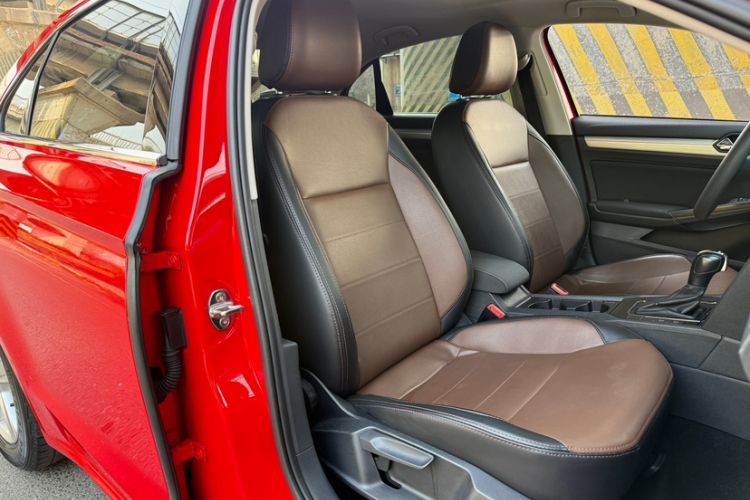 Used Volkswagen Lamando 2019 230TSI DSG Fashion Edition China V Standard Right Front Seat