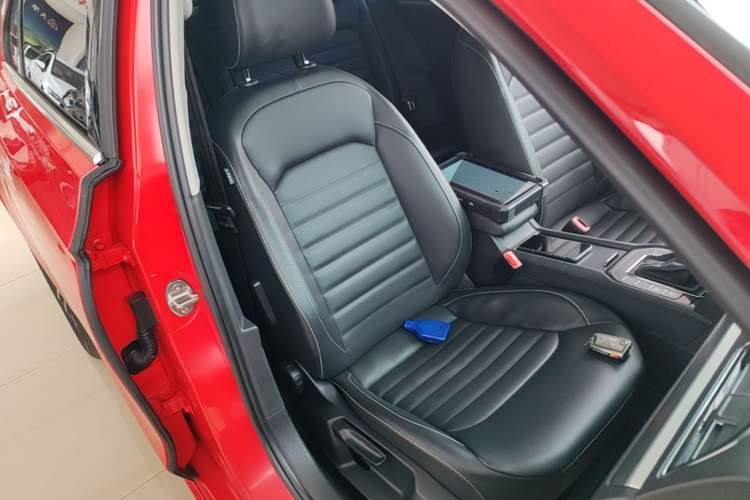 Used Volkswagen Lamando 2019 280TSI DSG Comfort Edition China VI standard Right Front Seat