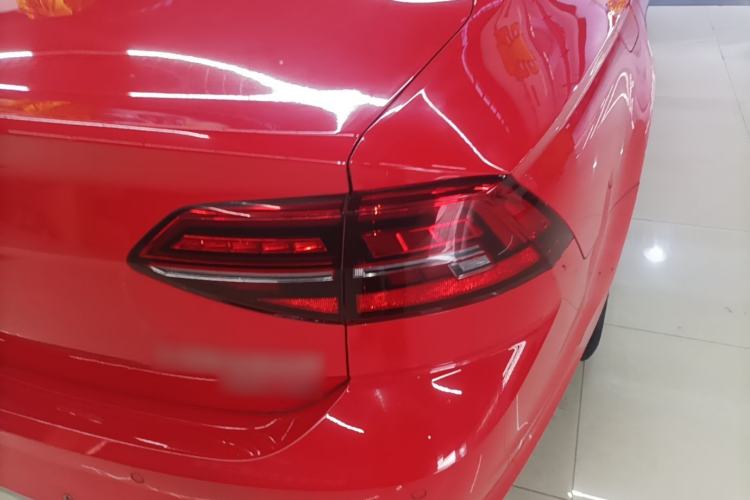 Used Volkswagen Lamando 2019 230TSI DSG Fashion Edition China V Standard Right Rear Taillight