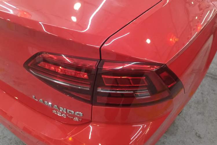 Used Volkswagen Lamando 2019 230TSI DSG Fashion Edition China VI Right Rear Taillight