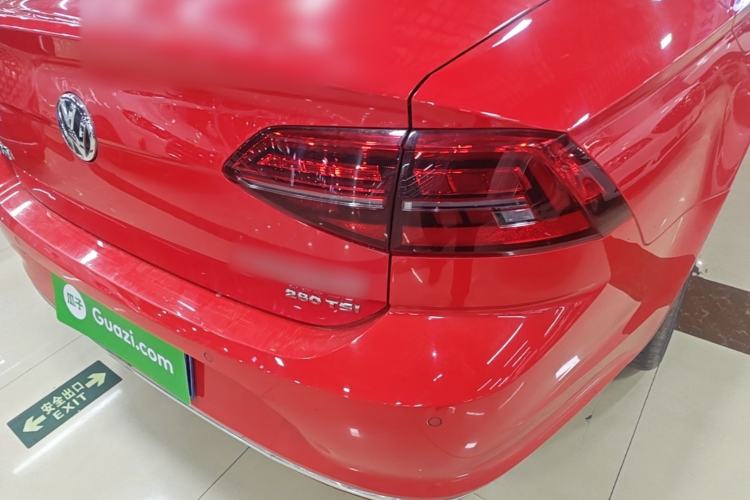 Used Volkswagen Lamando 2019 280TSI DSG Comfort Edition China VI standard Right Rear Taillight