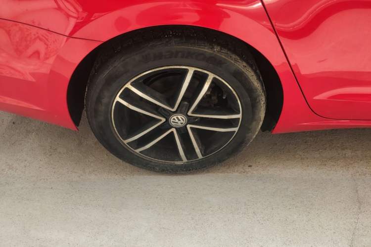 Used Volkswagen Lamando 2019 280TSI DSG Comfort Edition China V Standard Right Rear Wheel Hub