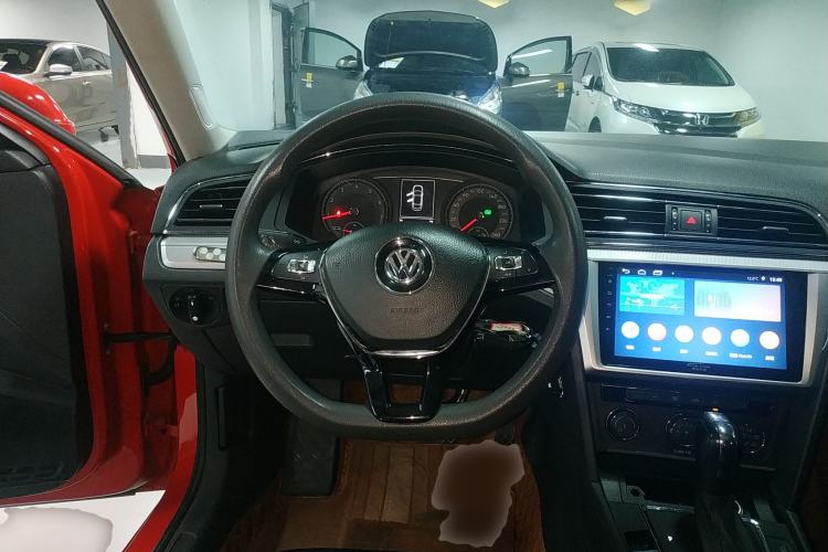 Used Volkswagen Lamando 2019 230TSI DSG Fashion Edition China V Standard Steering Wheel
