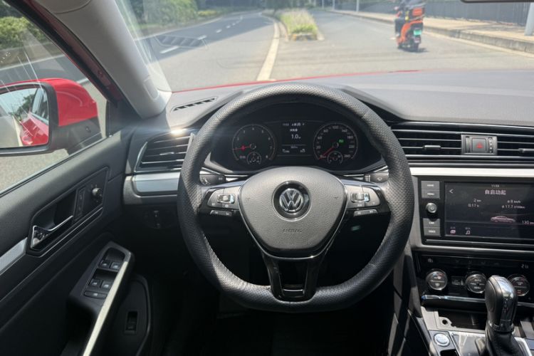 Used Volkswagen Lamando 2019 280TSI DSG Comfort Edition China VI standard Steering Wheel