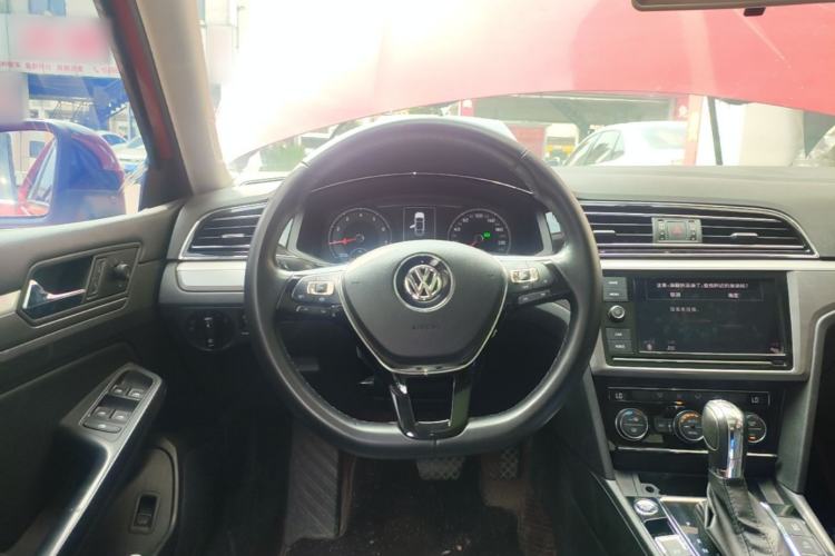 Used Volkswagen Lamando 2019 280TSI DSG Comfort Edition China V Standard Steering Wheel