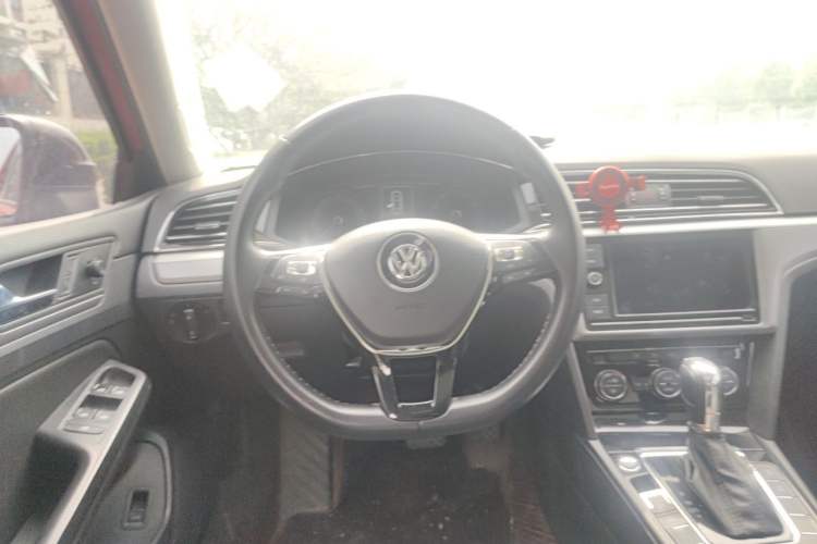 Used Volkswagen Lamando 2019 280TSI DSG Comfort Edition China V Standard Steering Wheel