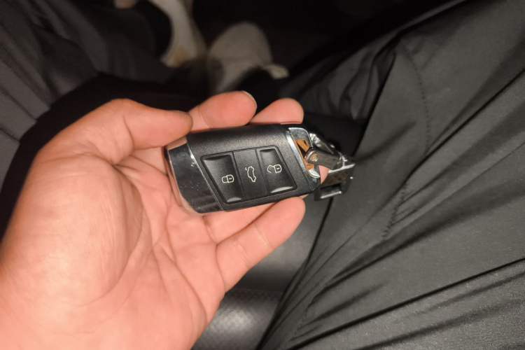 Used Volkswagen Lamando 2019 280TSI DSG Comfort Edition China VI standard Vehicle Key