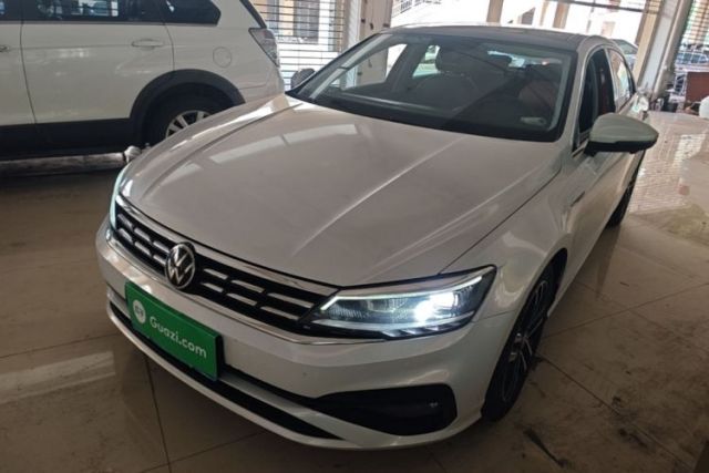 Ojetý Volkswagen Lamando 2019 280TSI DSG Luxury Edition China VI Standard