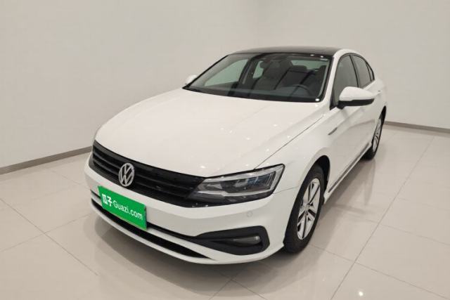 Ojetý Volkswagen Lamando 2019 230TSI DSG Vision Edition China VI Standard