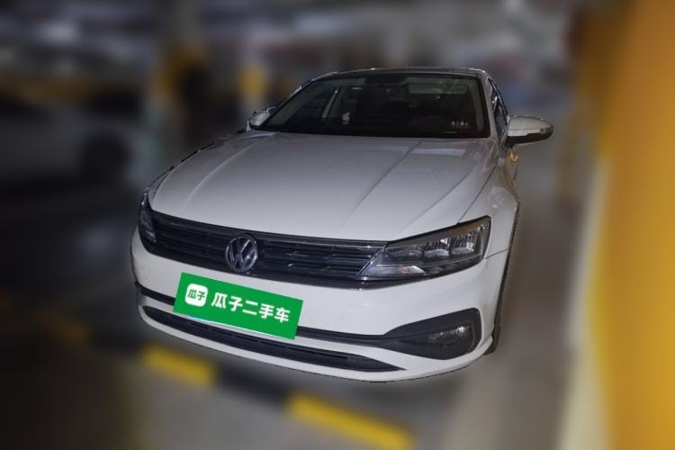 Used Volkswagen Lamando 2019 230TSI DSG Fashion Edition China VI Guazi used car, China used car export, Used car for sale, Used  cars, Cheapest cars for sale