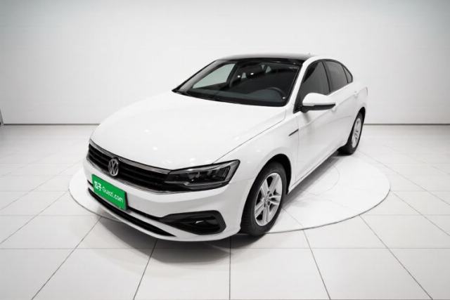 Ojetý Volkswagen Lamando 2019 230TSI DSG Fashion Edition China VI