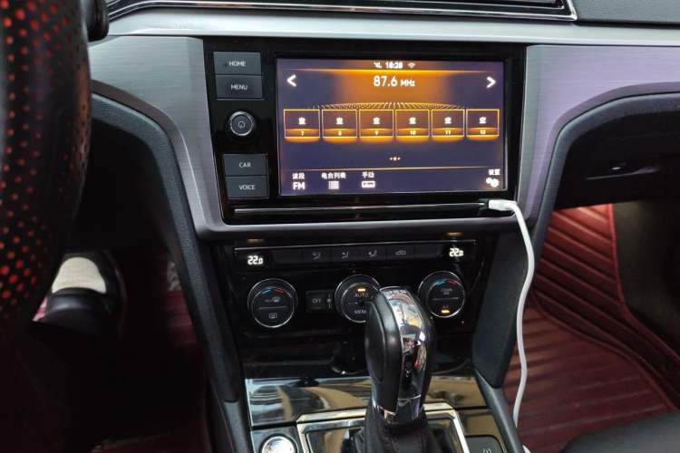 Used Volkswagen Lamando 2019 280TSI DSG Comfort Edition China V Standard Audio And AC Panel