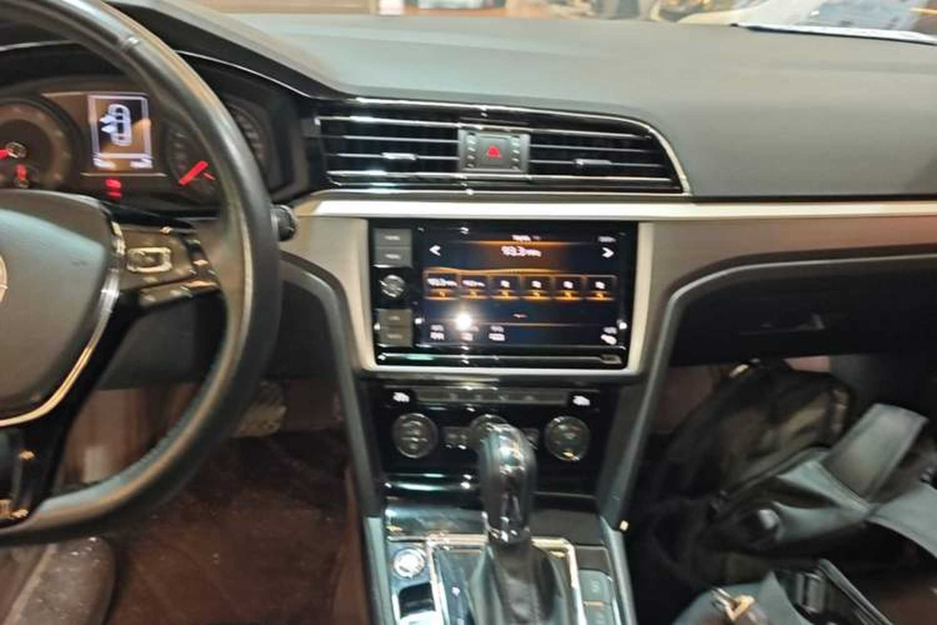 Used Volkswagen Lamando 2019 280TSI DSG Comfort Edition China VI standard Audio And AC Panel
