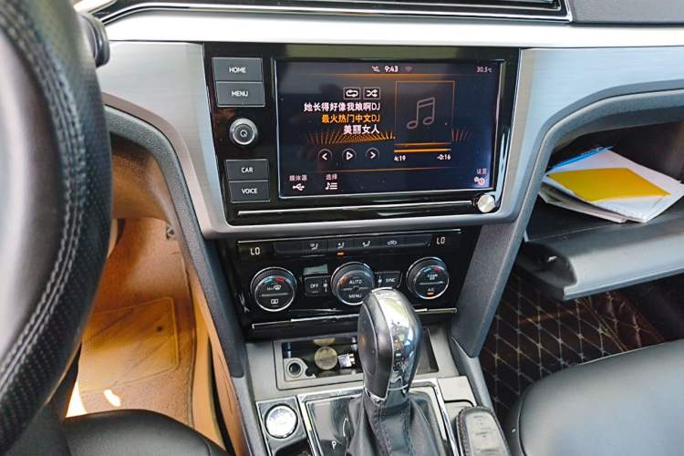 Used Volkswagen Lamando 2019 280TSI DSG Comfort Edition China V Standard Audio And AC Panel
