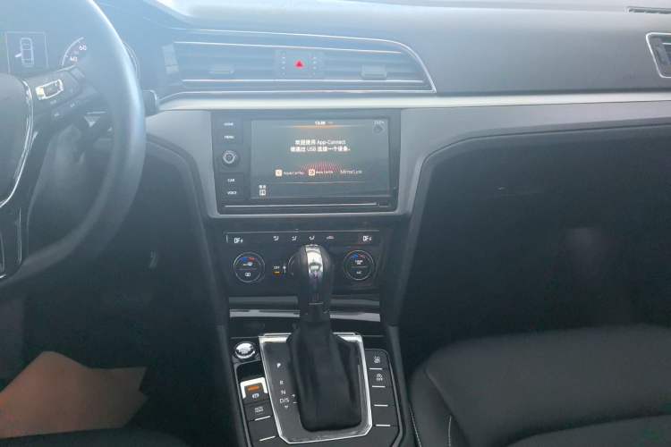 Used Volkswagen Lamando 2019 280TSI DSG Comfort Edition China VI standard Audio And AC Panel